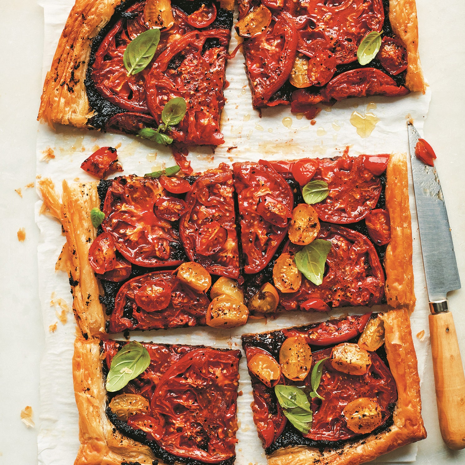 Tomato and tapenade tart